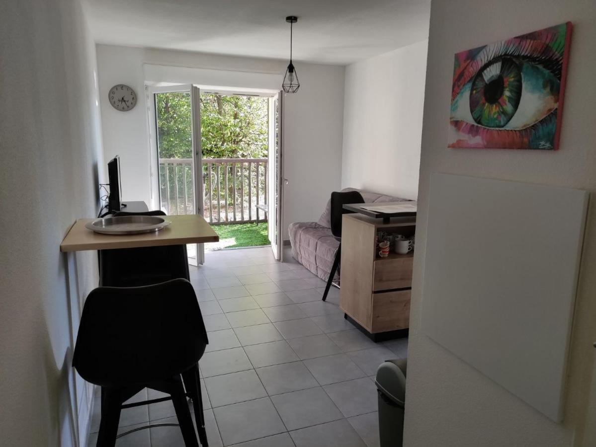 Superbe Appartement En Rez-De-Jardin A Lanton Exterior foto